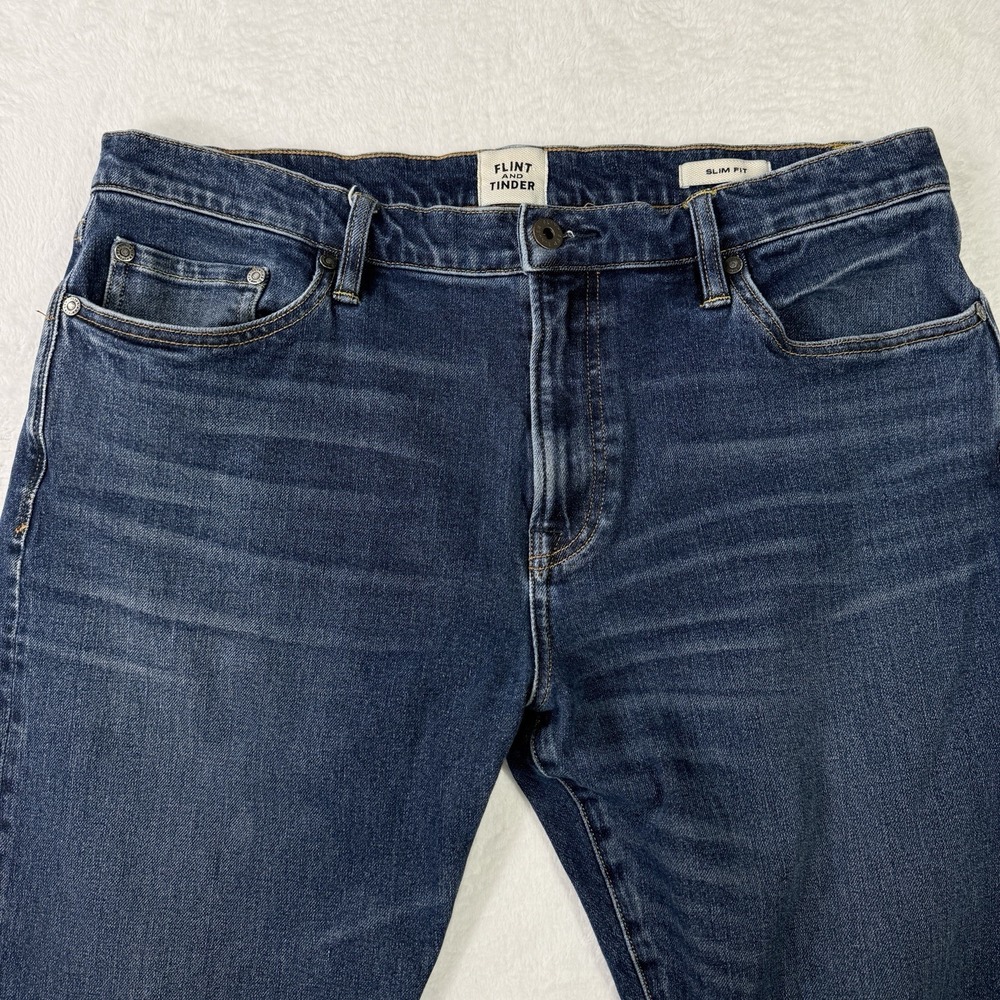Flint and Tinder Mens 33x32 Actual Slim Fit Jeans Cotton Blend Stretch Dark Wash